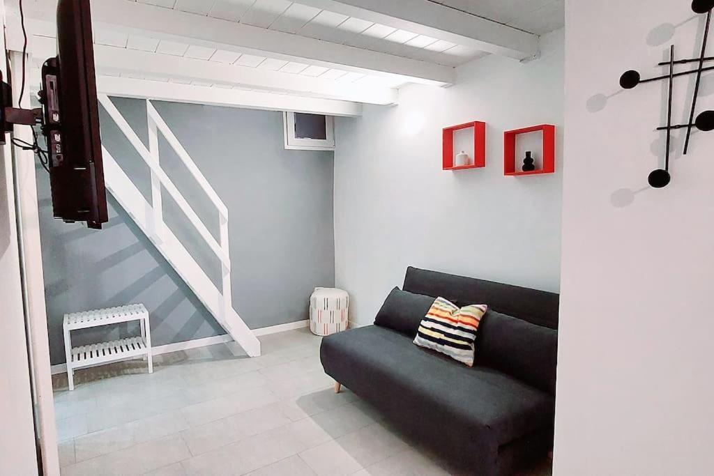 Dock33 - Comfort Loft In Catania Center ภายนอก รูปภาพ